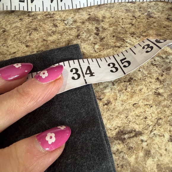 Lou & Grey Gray and Black Leggings - Picture 7 of 10